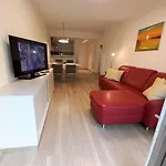Lb2 Seeappartement Haus Mit Direktem Seezugang Am Ossiachersee Landskron