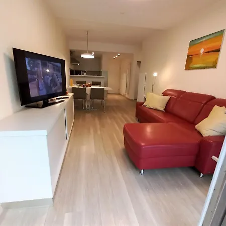 Lb2 Seeappartement Haus Mit Direktem Seezugang Am Ossiachersee Landskron